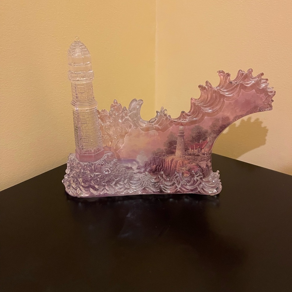 Thomas Kincaid collectable in the Reflections of Light Collection!